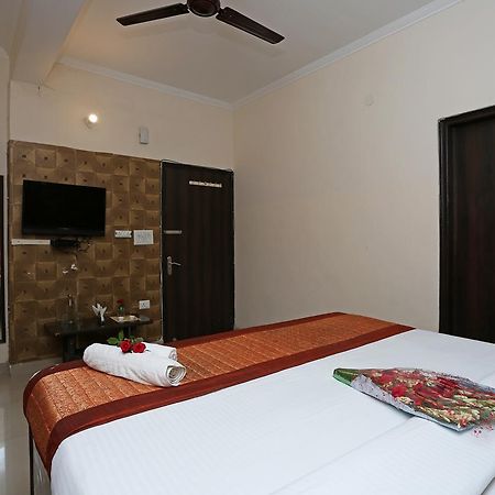 Hotel Avalon Nowe Delhi Zewnętrze zdjęcie