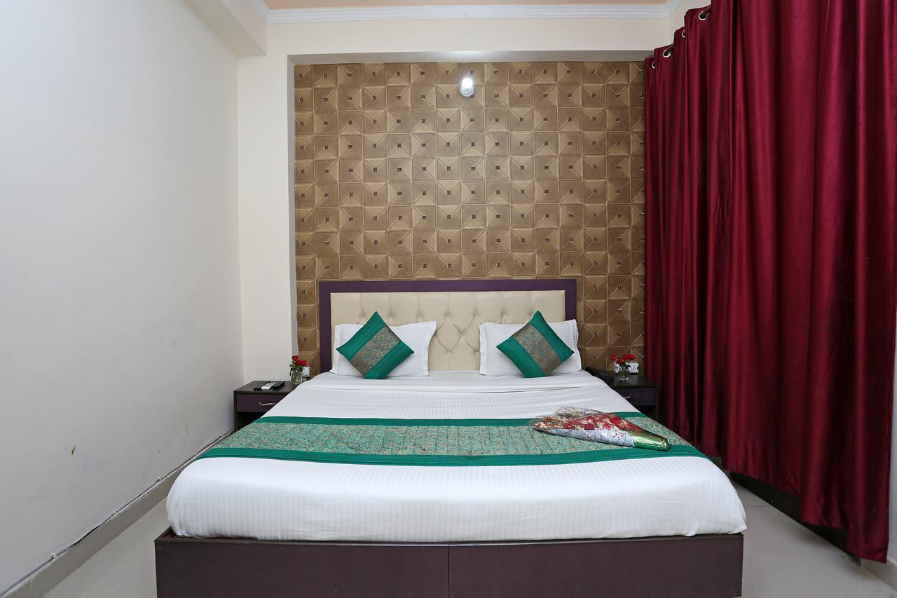 Hotel Avalon Nowe Delhi Zewnętrze zdjęcie