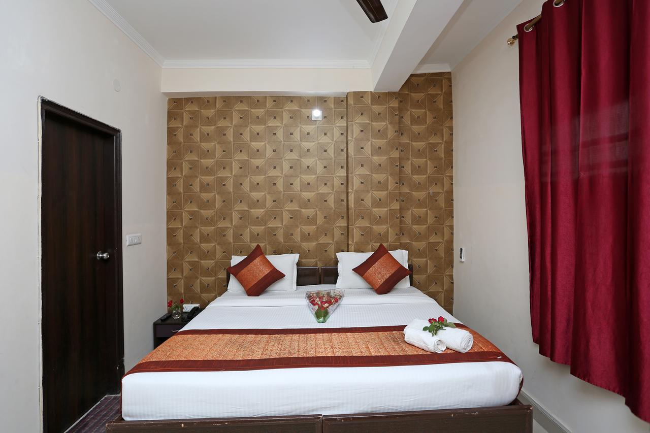 Hotel Avalon Nowe Delhi Zewnętrze zdjęcie